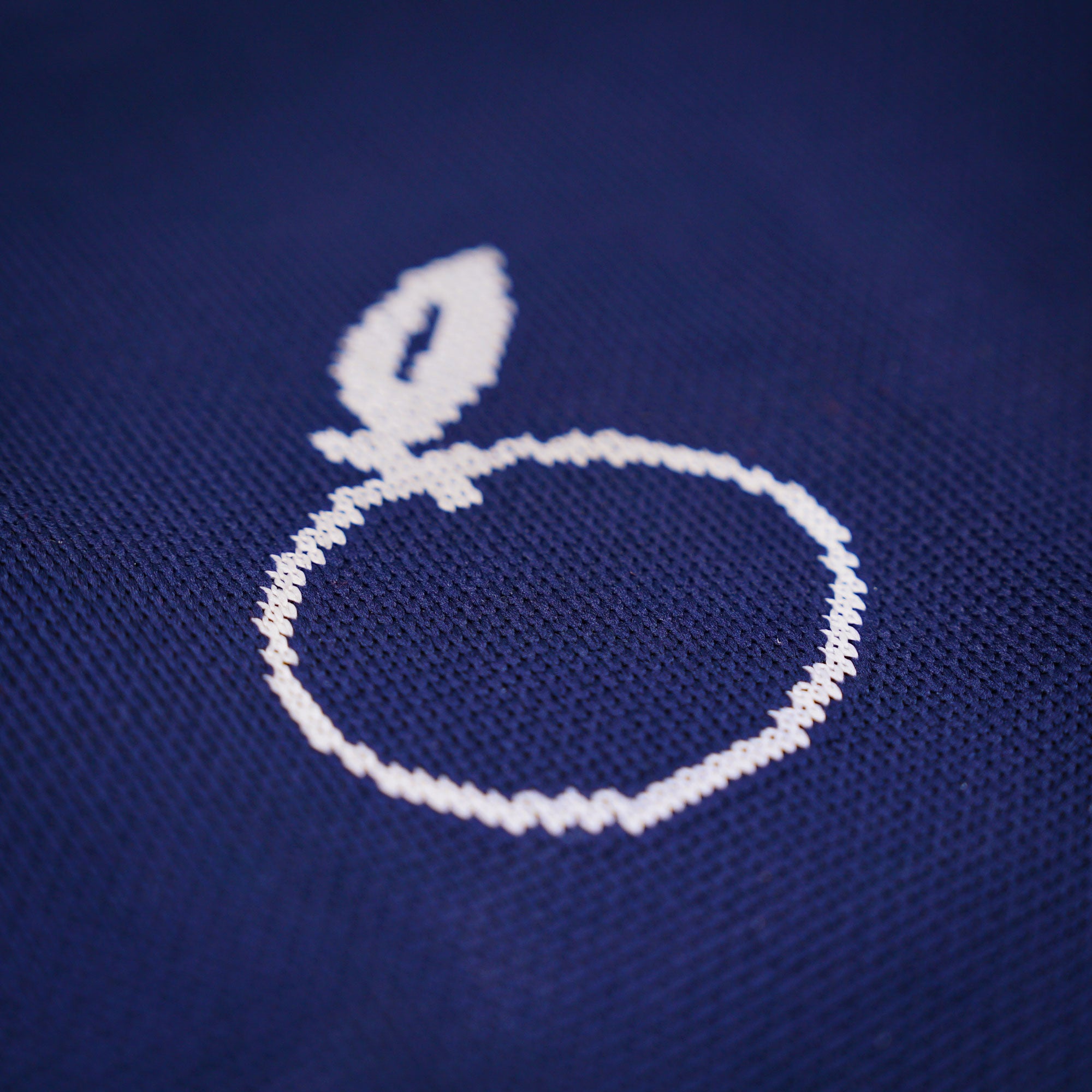 mikan Los Angeles Knit Mini Tote Bag (Navy Blue/White)