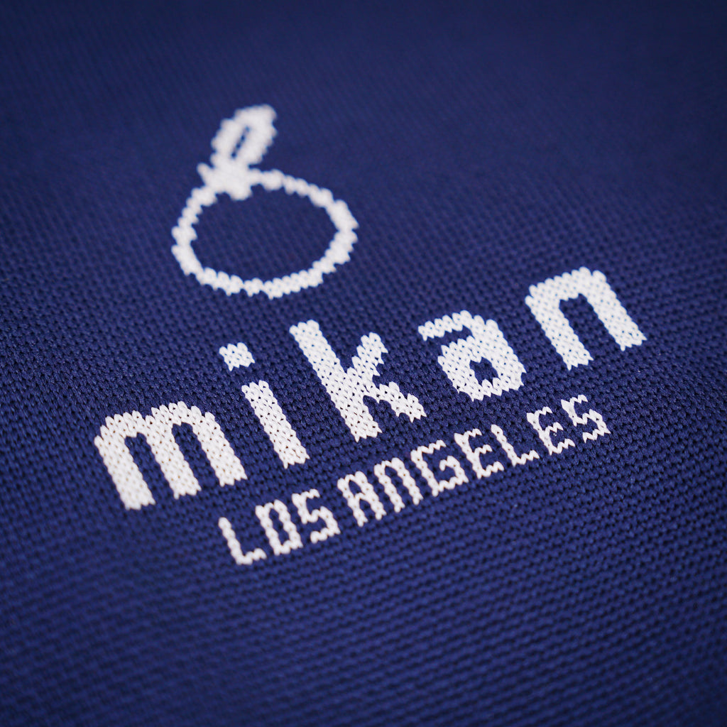 mikan Los Angeles Knit Mini Tote Bag (Navy Blue/White)